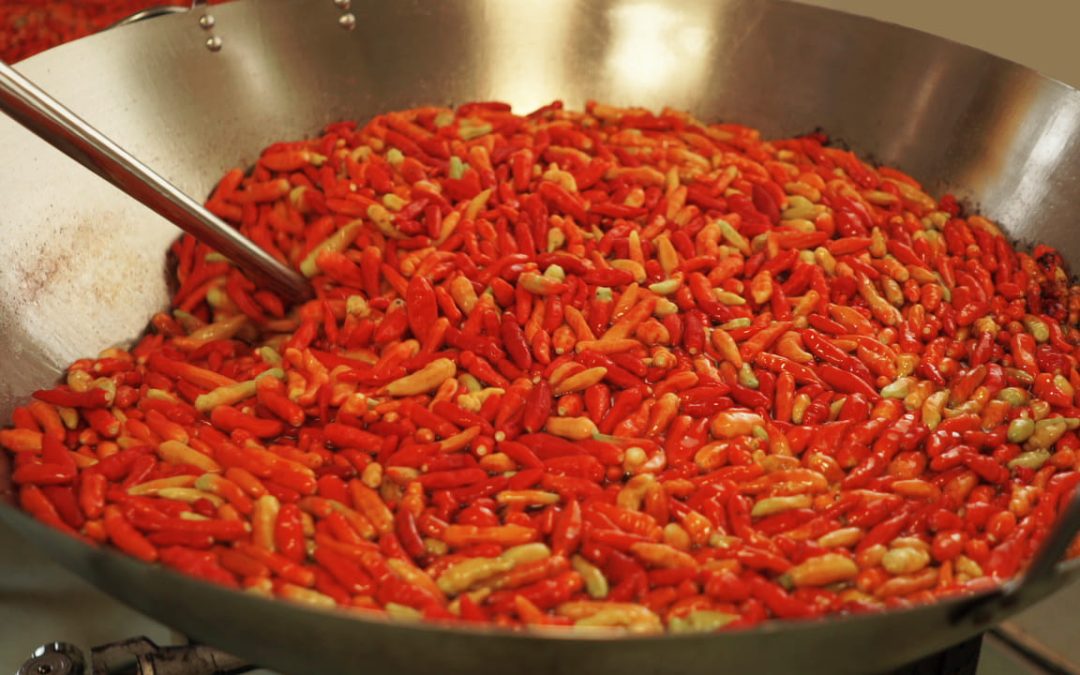 Keuntungan Memilih Maklon Sambal untuk Restoran Anda