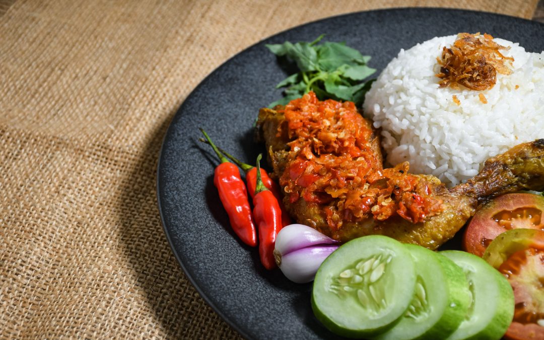 Menu di Cafe Kamu Kurang Greget? Bikin Lebih Nendang dengan Maklon Sambal!