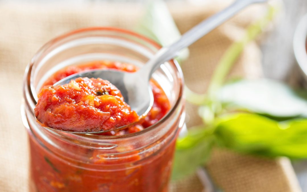 Masih Jadi Reseller? Saatnya Punya Sambal dengan Brand Sendiri